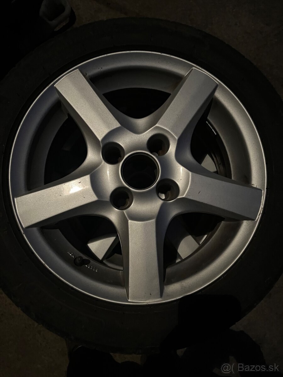 Elektróny 4x108 r 15