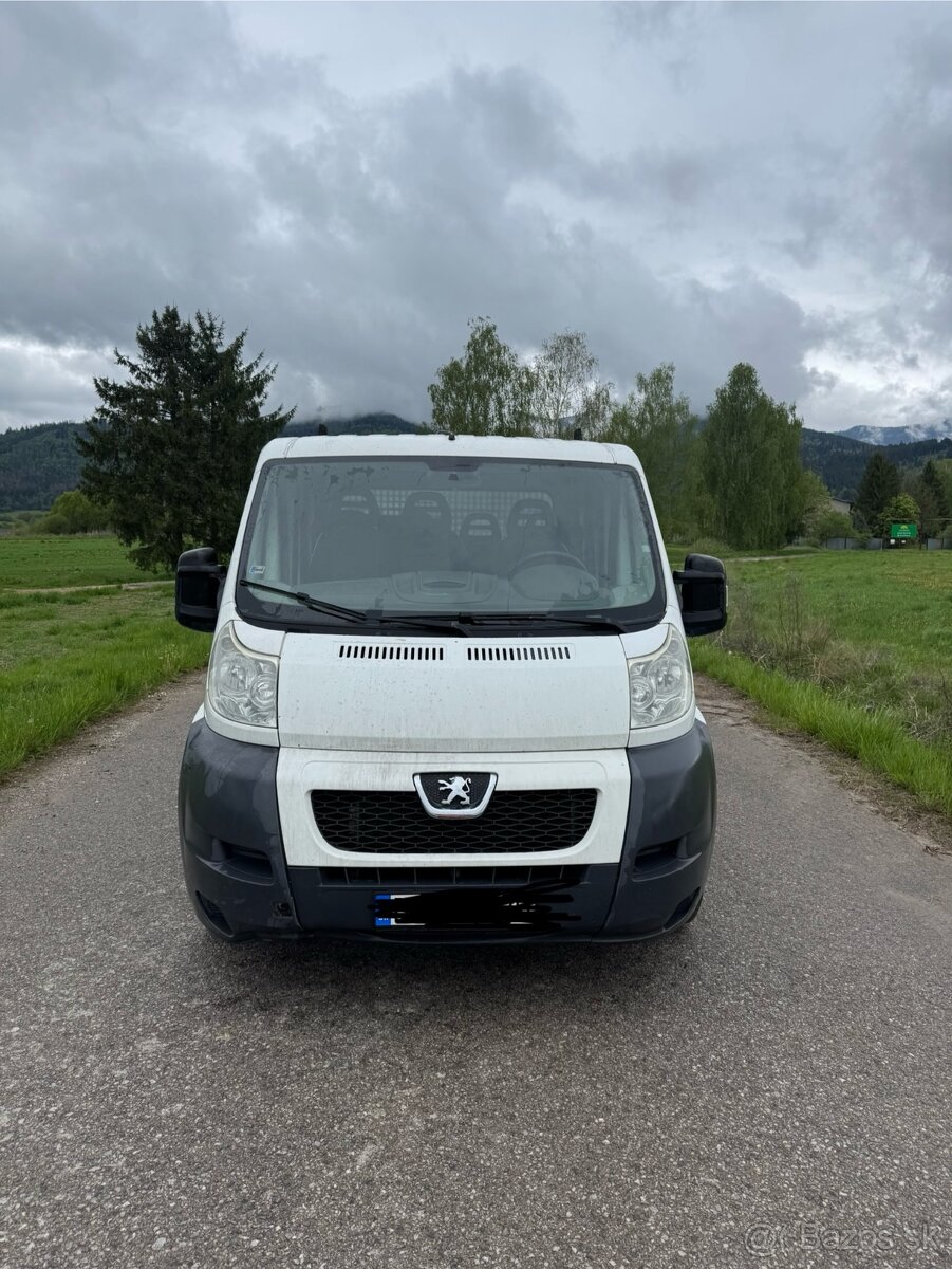Peugeot Boxer Valník 7Miestny 2.2HDI 74KW RV 2010