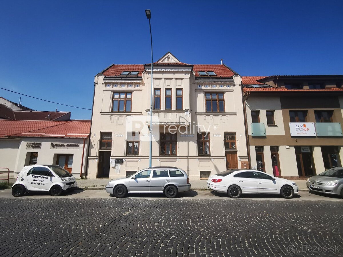TOP INVESTÍCIA Lukratívna budova v centre mesta Hlohovec