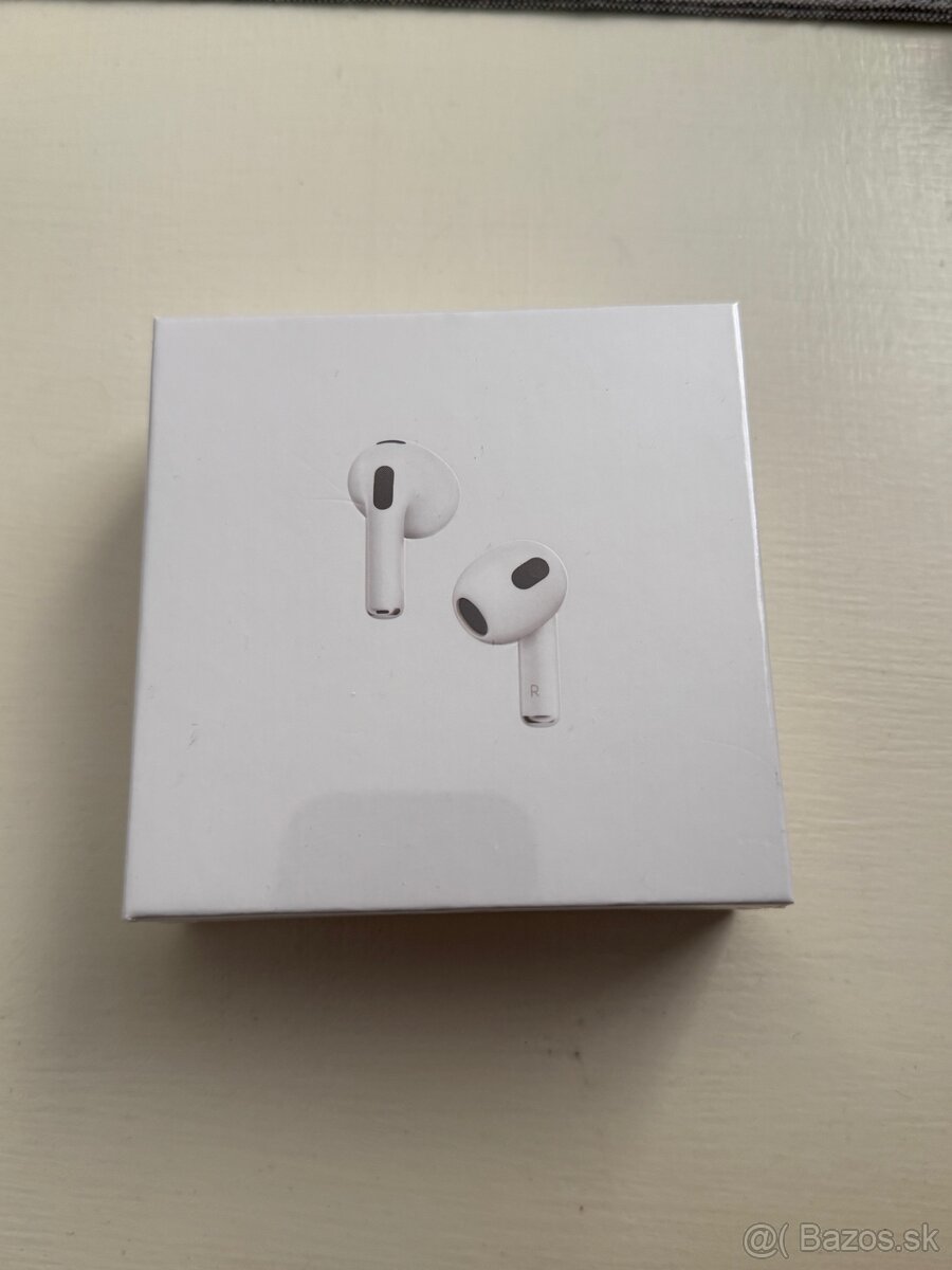 Apple AirPods 3