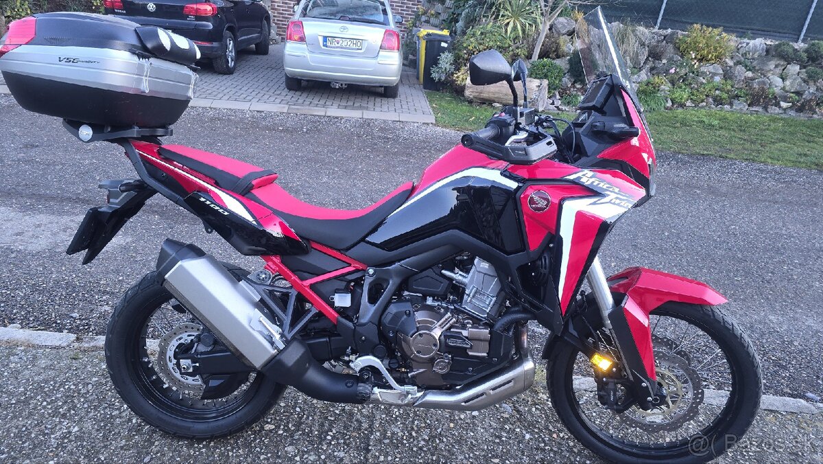 HONDA AFRICA TWIN CRF 1100 DCT,r.v 2020, len 6.2tis.km