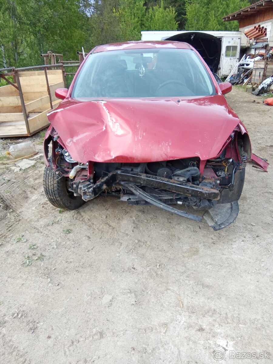 Rozpredám Peugeot 307 1.4