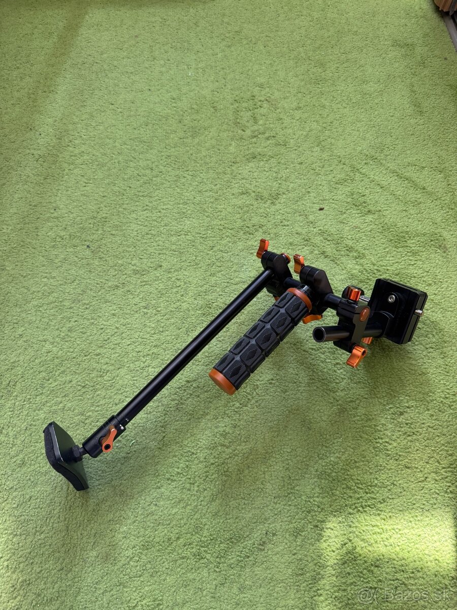 Stabilizátor pre zrkadlovky