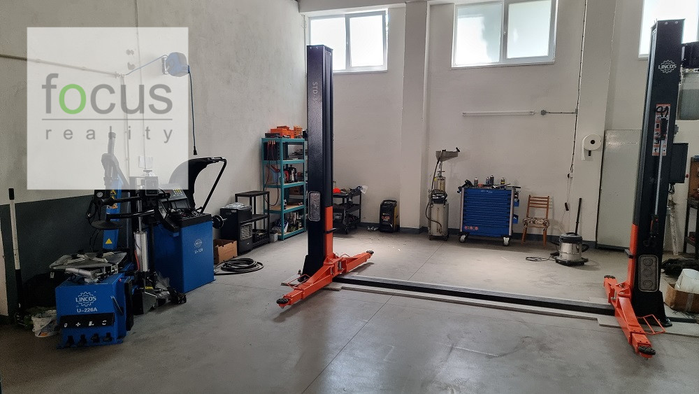 Dlhodobý prenájom zariadenej autodielne - 160 m2