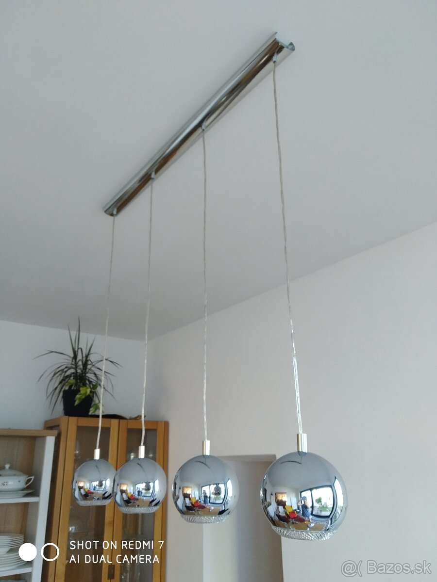 Moderný luster