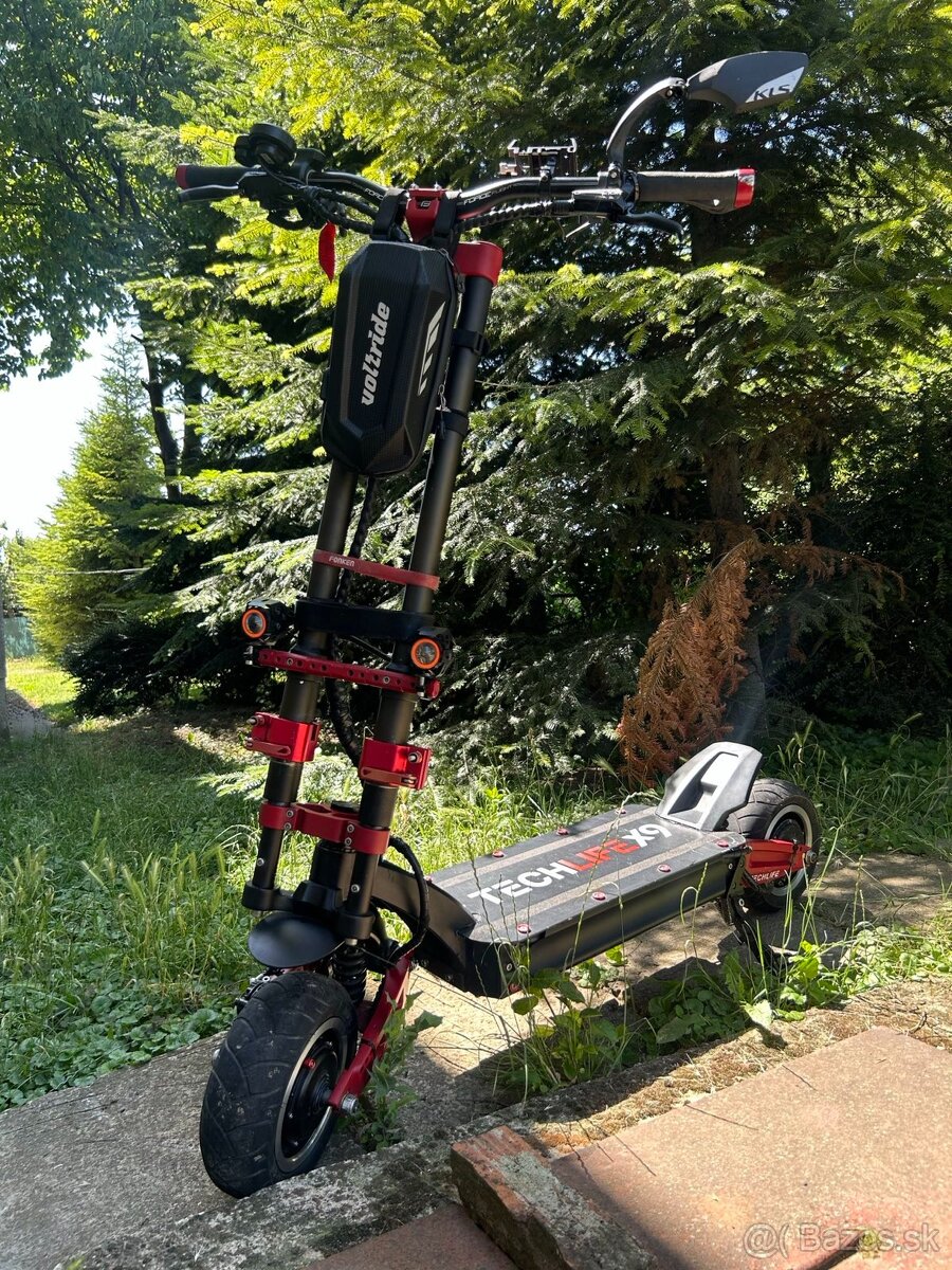 Na predaj: Techlife X9 – Výkonná elektrická kolobežka