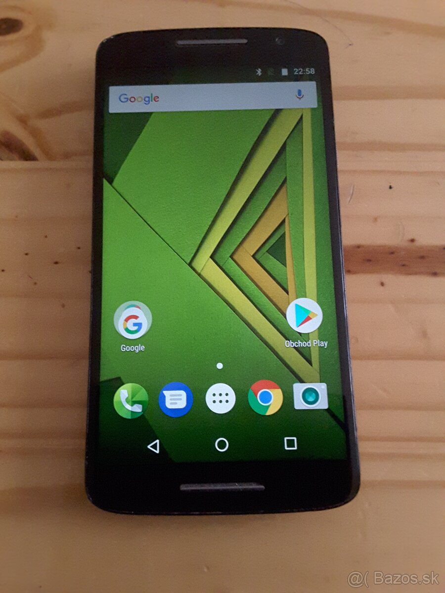 Predám Motorola Moto X Play