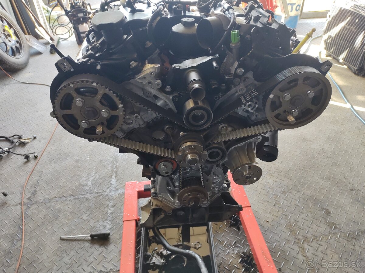 Motor land Rover 3,0 tdv6