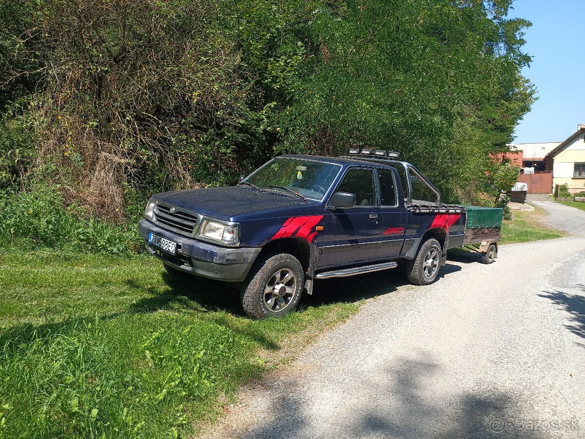 Mazda B2500 4x4 pick up (Ford Ranger) EK/STK 1/27