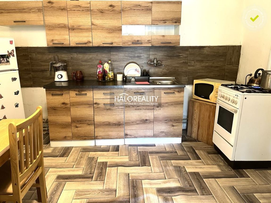 HALO reality - Predaj, rodinný dom Bežovce