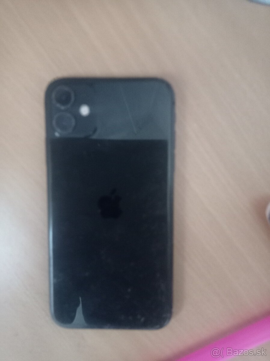 Predám iphone 11 zablokovany