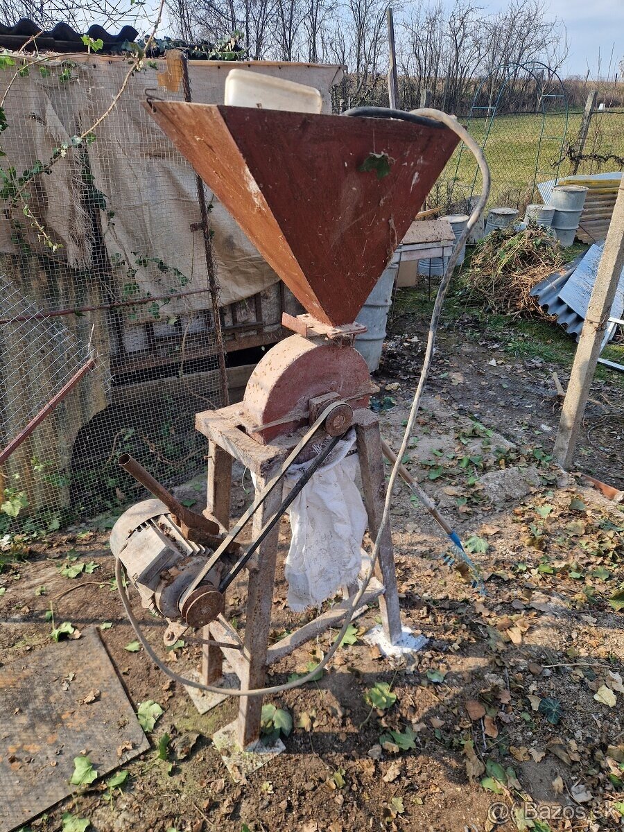 Predám Šrotovnik na obilie