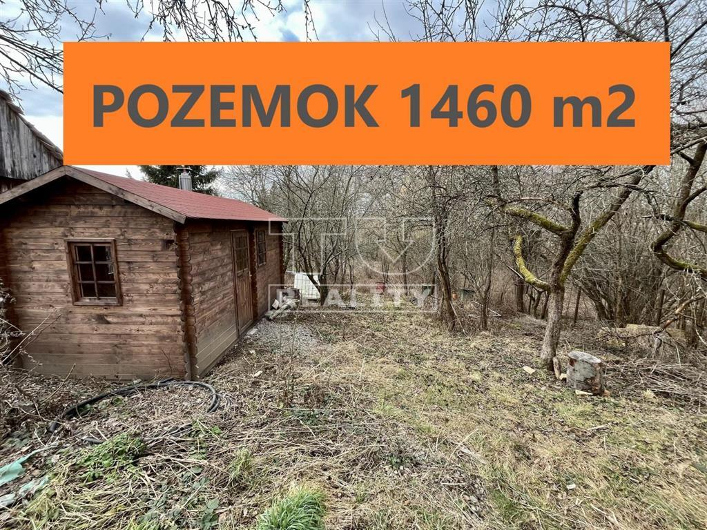 Na predaj pozemok so základmi domu, inžinierskymi...