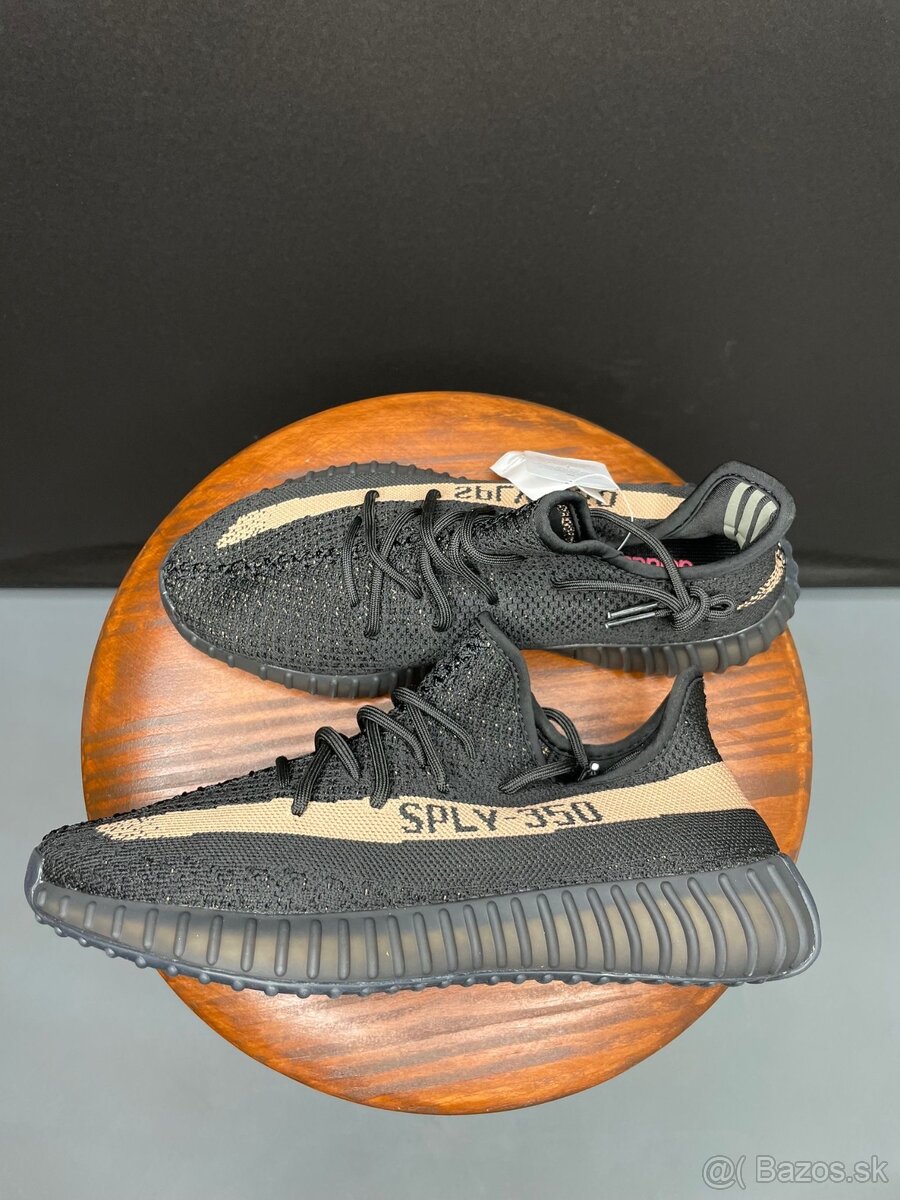 Yeezy boost 350 copper 43 1/2