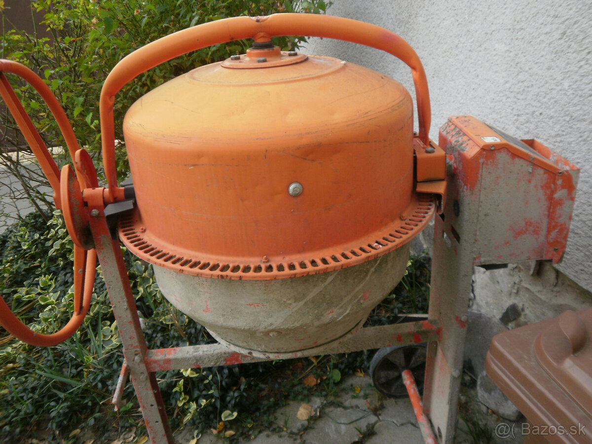 Stavebná miešačka 220v
