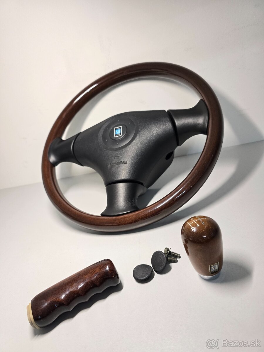 Nardi torino drevený volant