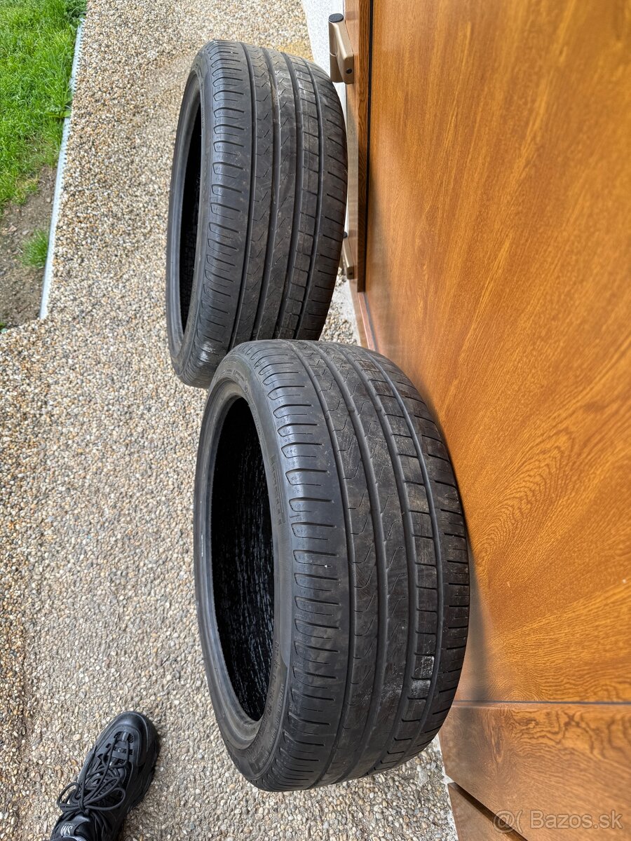 Letné pneumatiky 235/40 R19 Pirelli