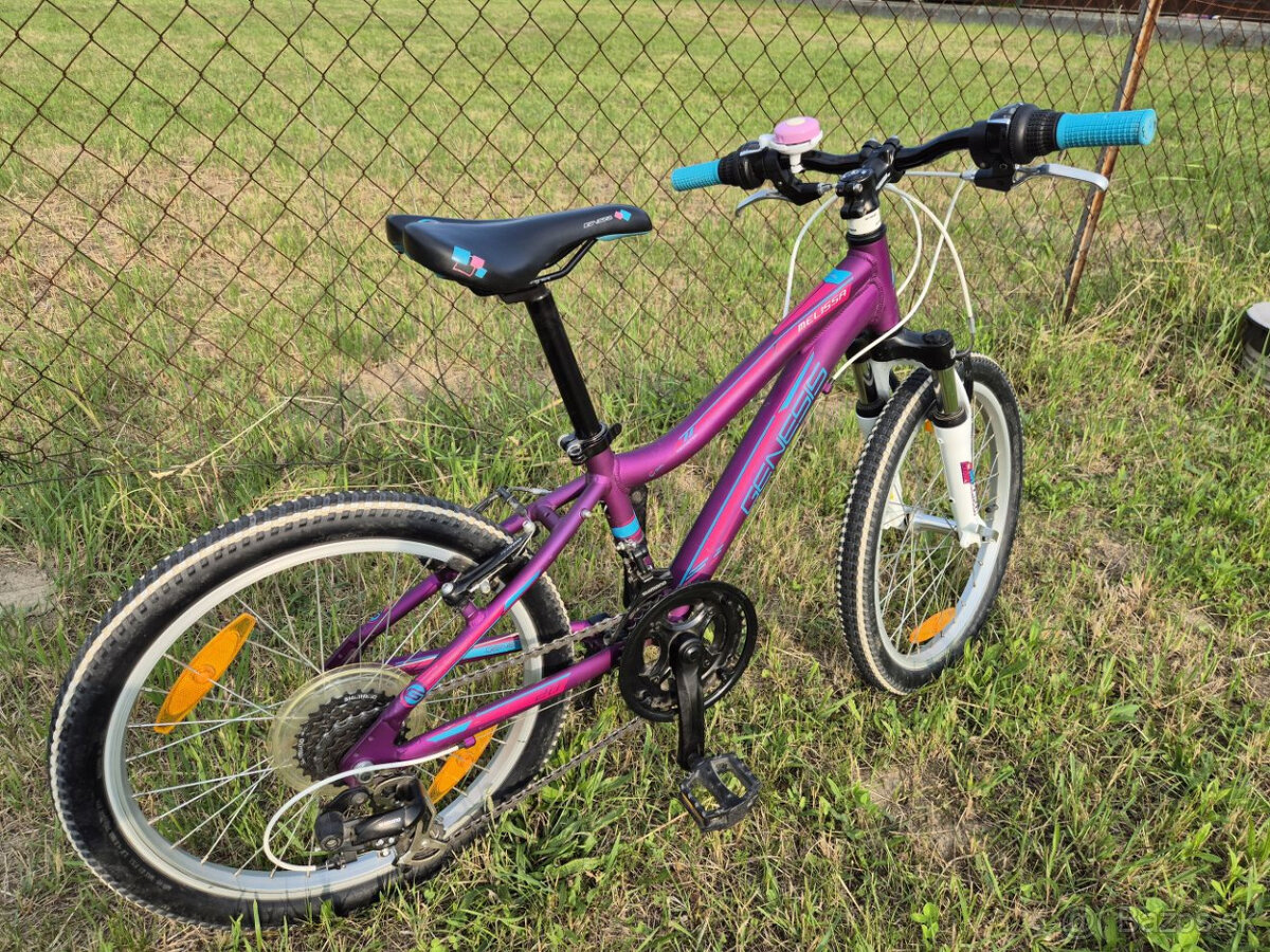 Genesis Melissa 20''