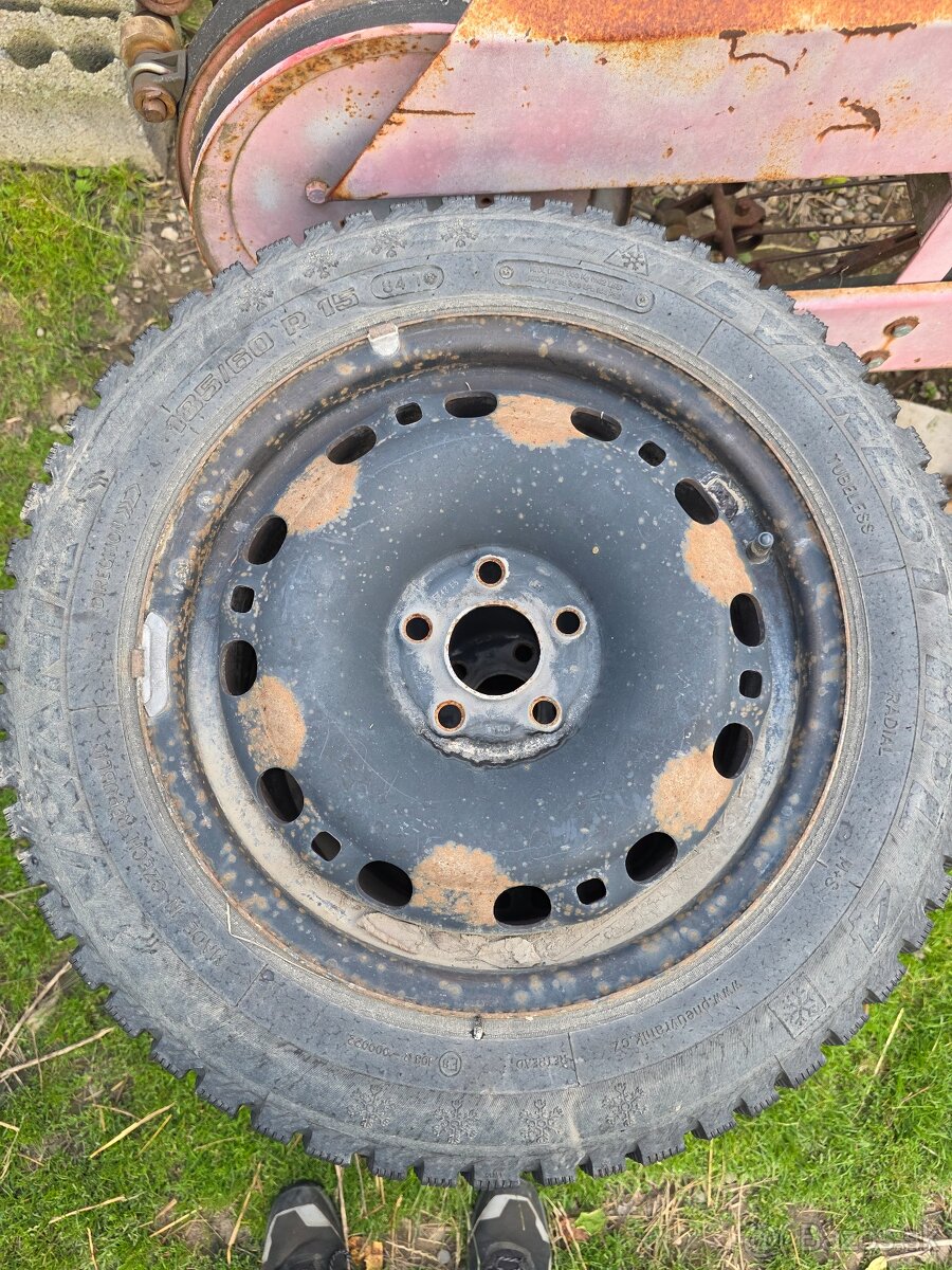 5x100 185/60 r15 Plechové disky, zimná sada
