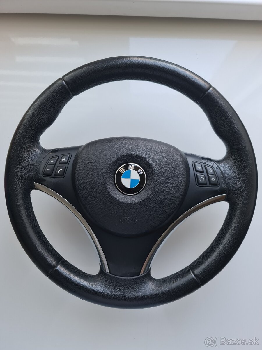 BMW volant s airbagom