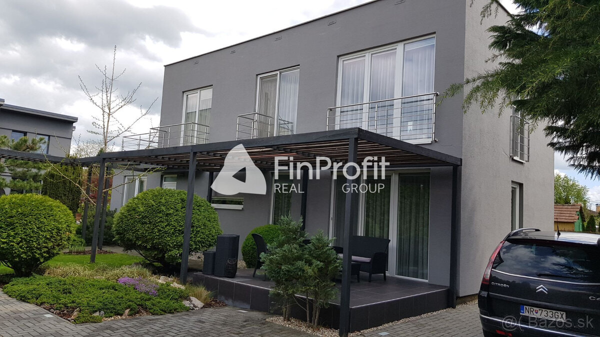 Predám RD Nitra - Janíkovce, komplet zariadený 280000.-