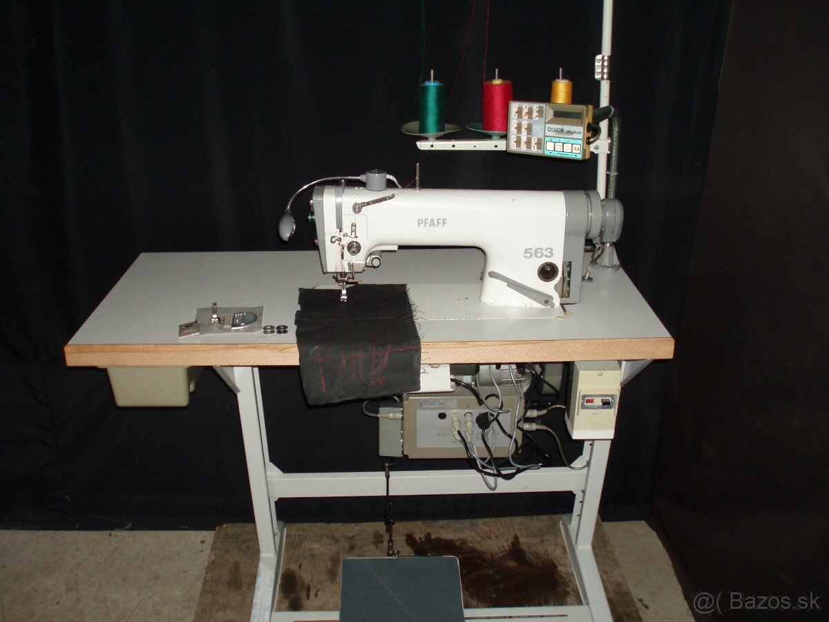 PFAFF 1ihla ihlovy posuv.