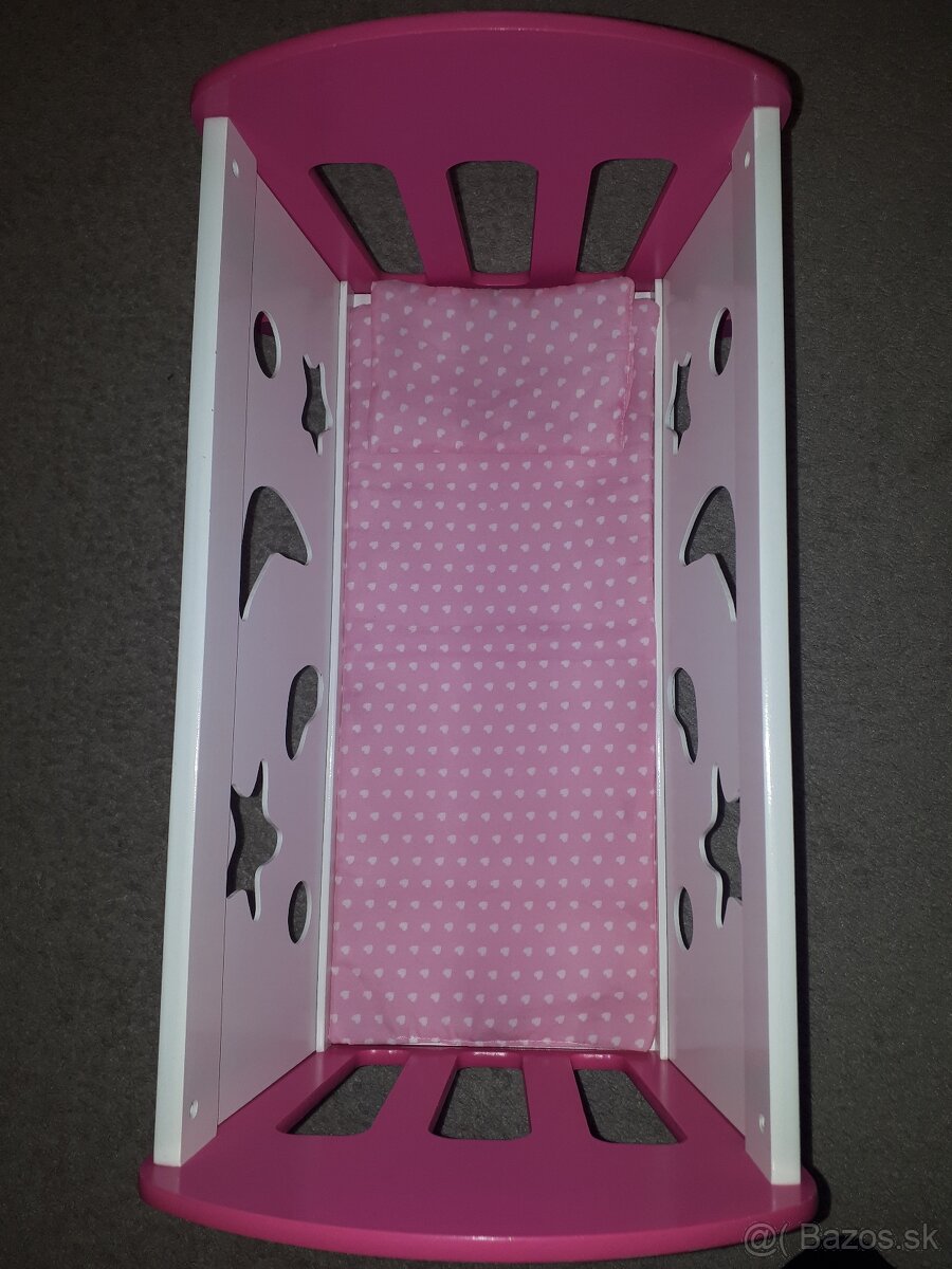 Drevená kolíska pre bábiku