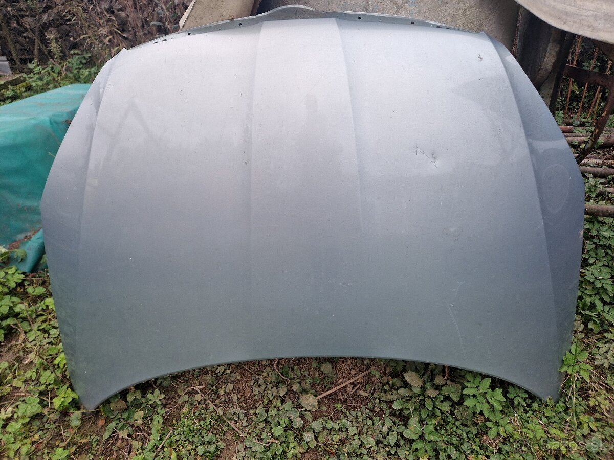 Predná kapota Fabia r.2010