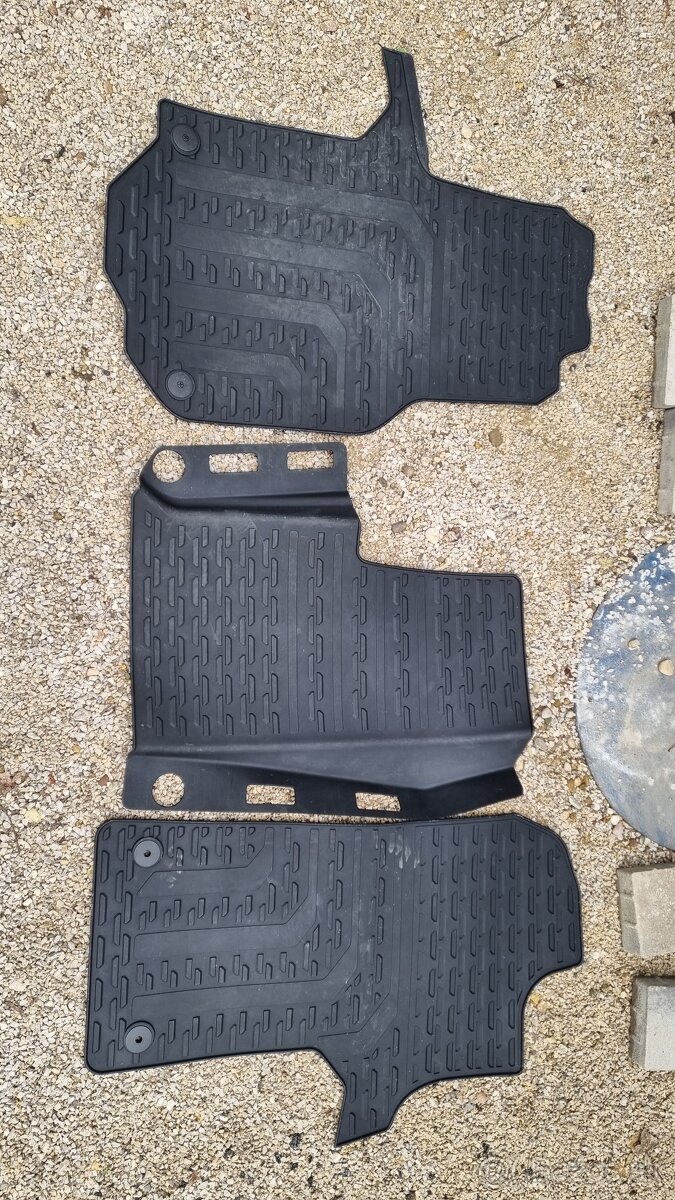 gumové autokoberce predné MAN TGE-VW Crafter