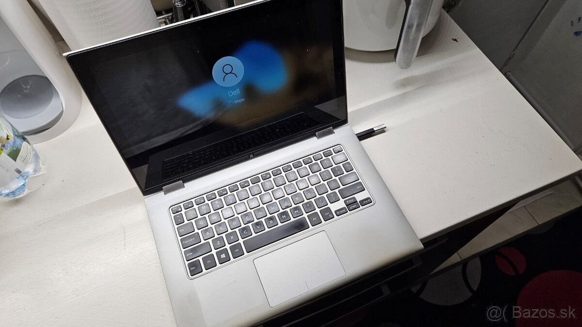 Dotykový notebook Dell s perom - na kreslenie či podpis zmlú