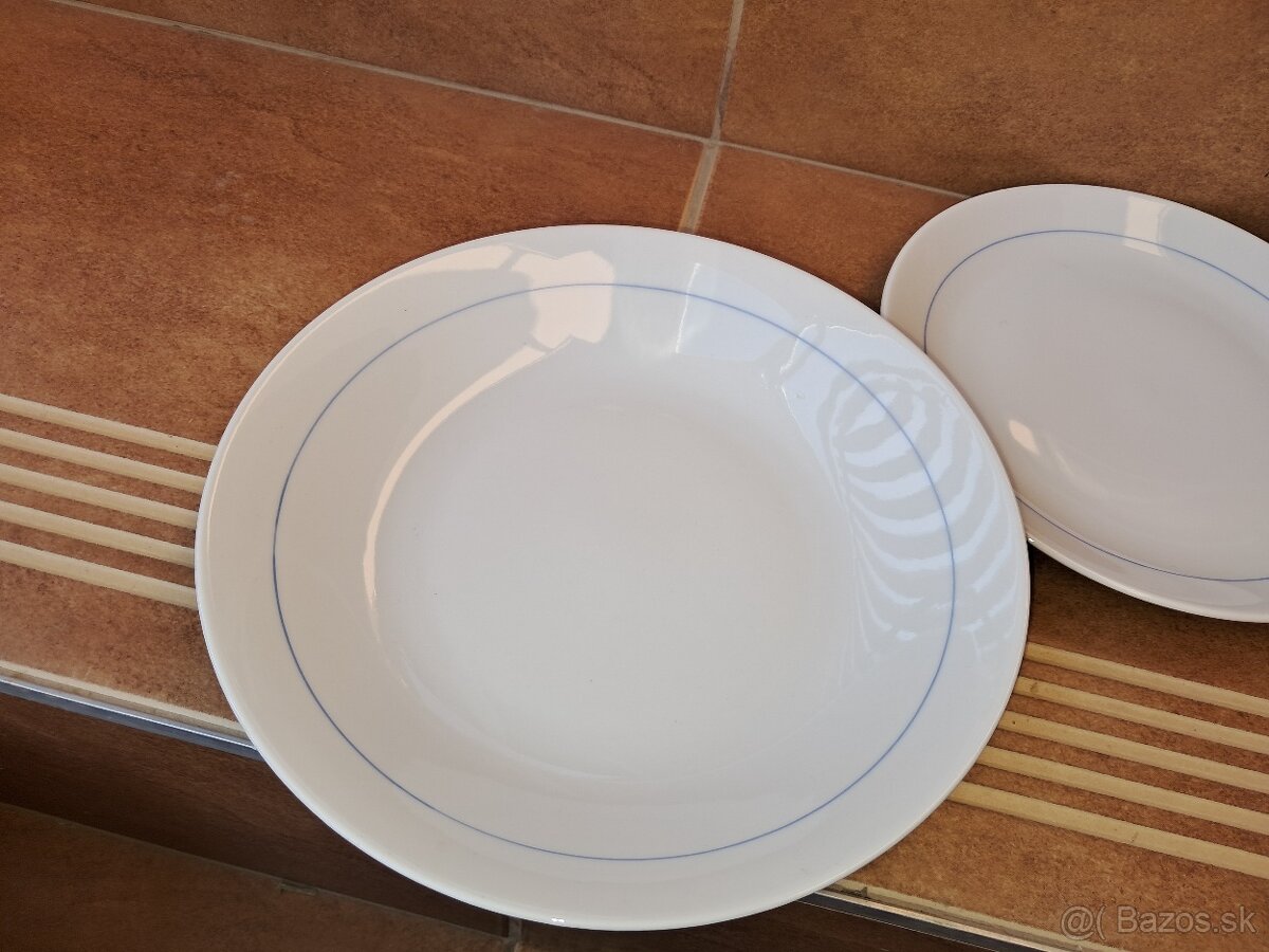 Taniere, šálky porcelán
