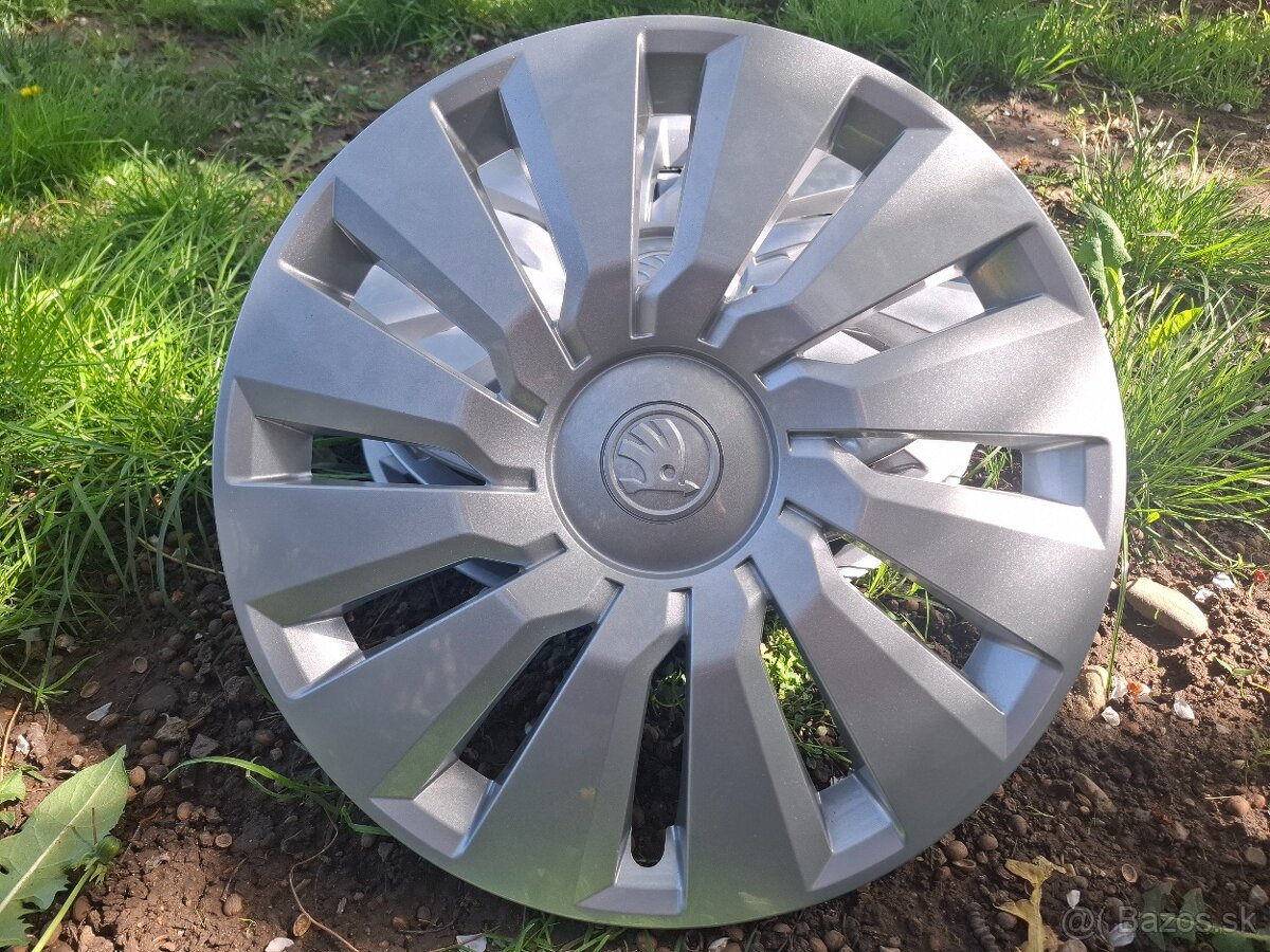 Puklice Škoda Tekton R16