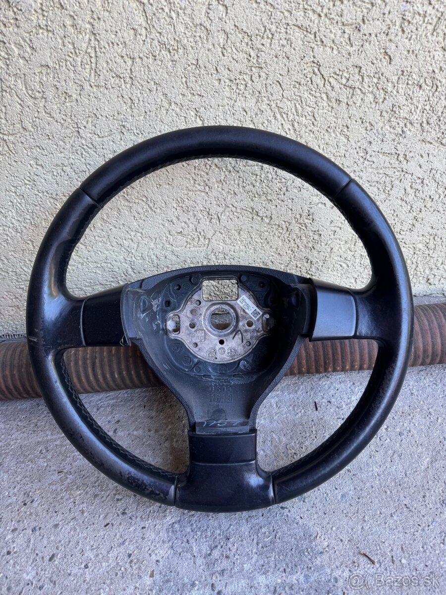 Trojramenny volant VW Passat,Golf 5,Touran