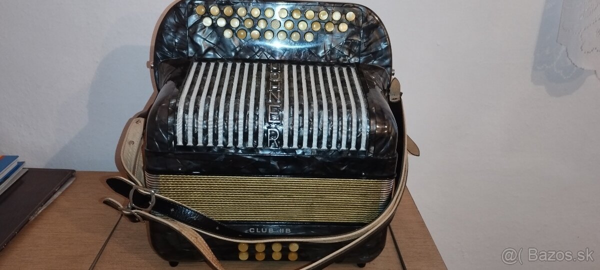 Heligonka Hohner