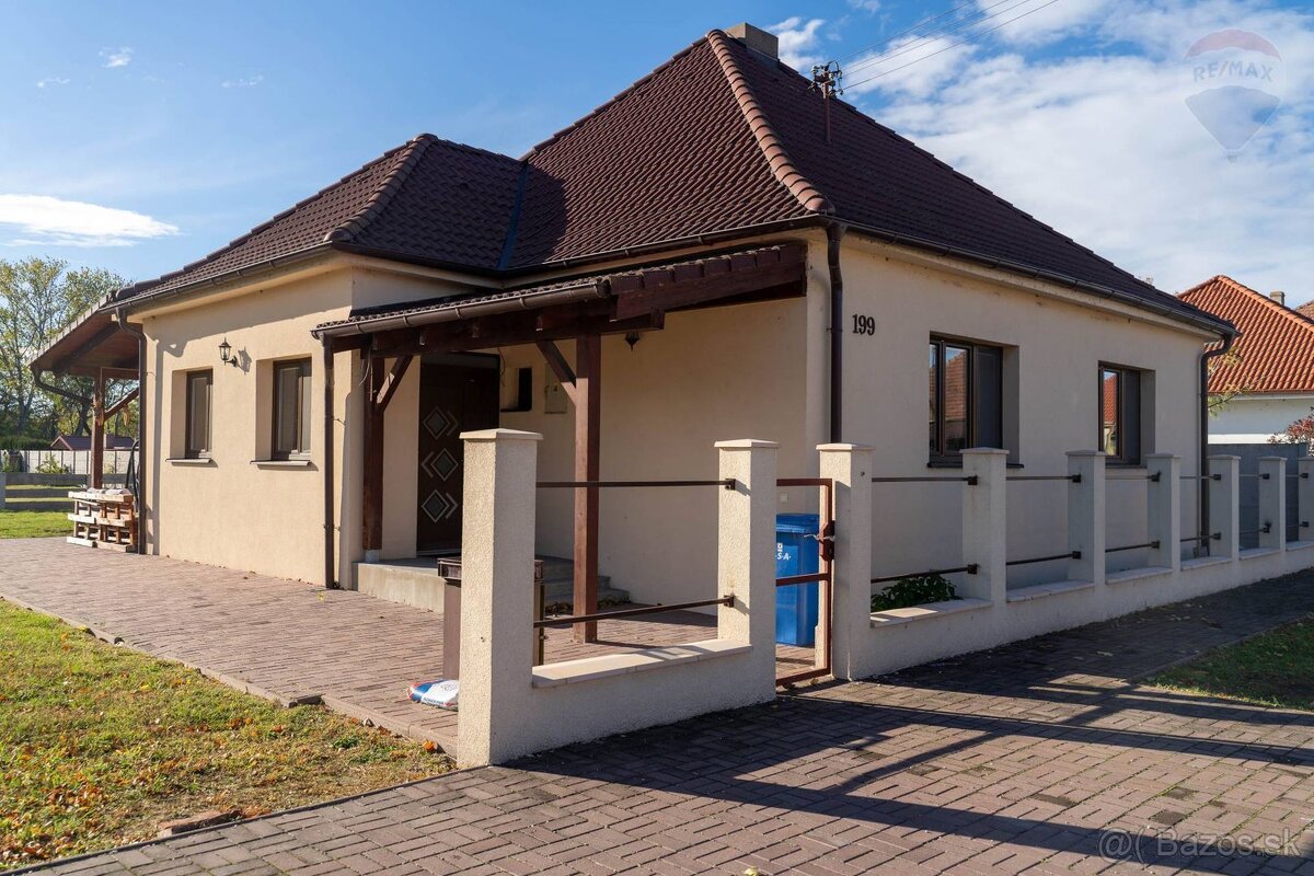 Vidiecky dom na krásnom pozemku v Trávnikoch