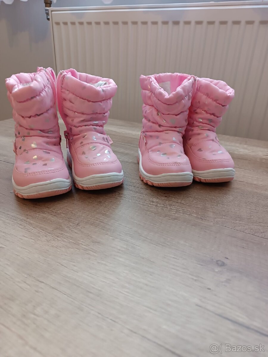 predám detské čižmy a botasky