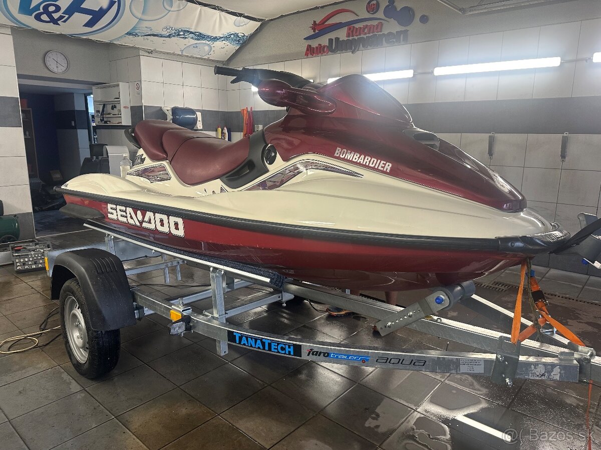 Vodný skuter sea doo seadoo gtx