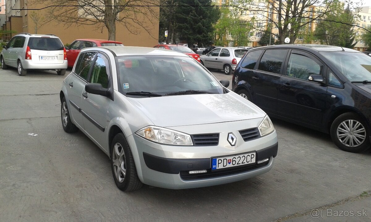 Predám Renault Megane 1.5 diesel 74 kw r. v..2004.