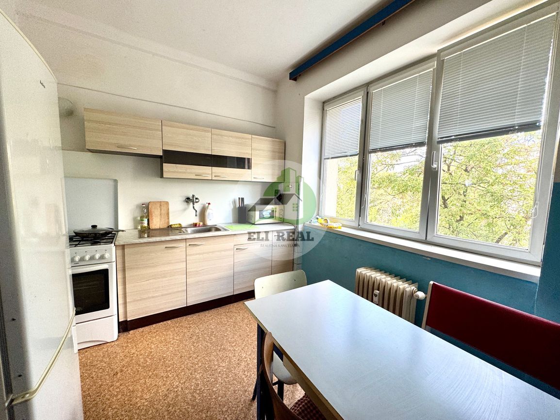 Na prenájom 3 izbový byt - Obrancov mieru, Košice