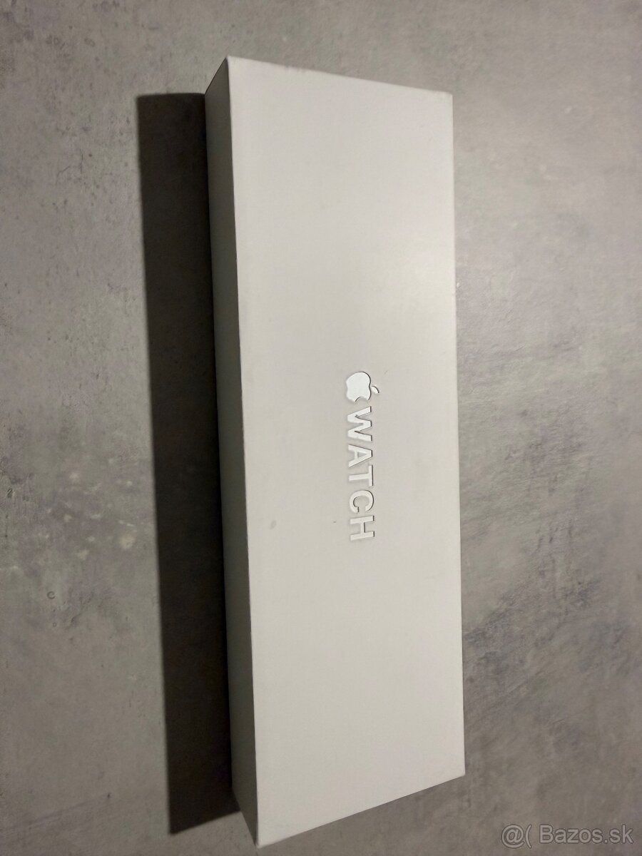 NOVÉ Apple watch 11 42mm cellular