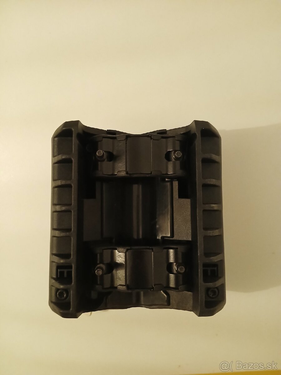 Thule RIDE ALONG adaptéry a popruhy