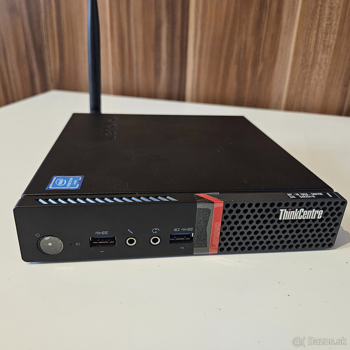 Mini počítač LENOVO M600 s Win 10 a Wi-Fi a Bluetooth