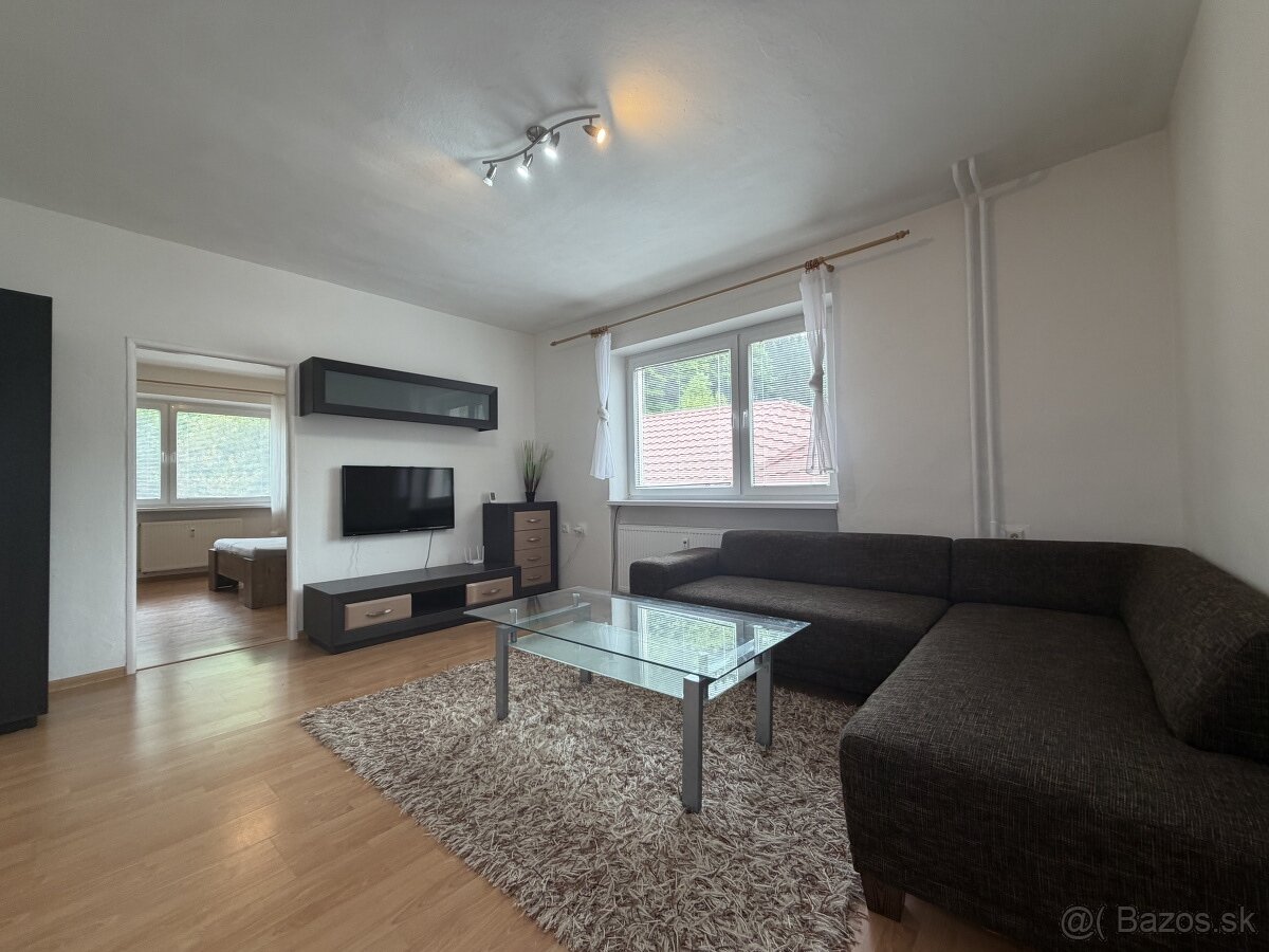 1-bed apartment, 60 m²