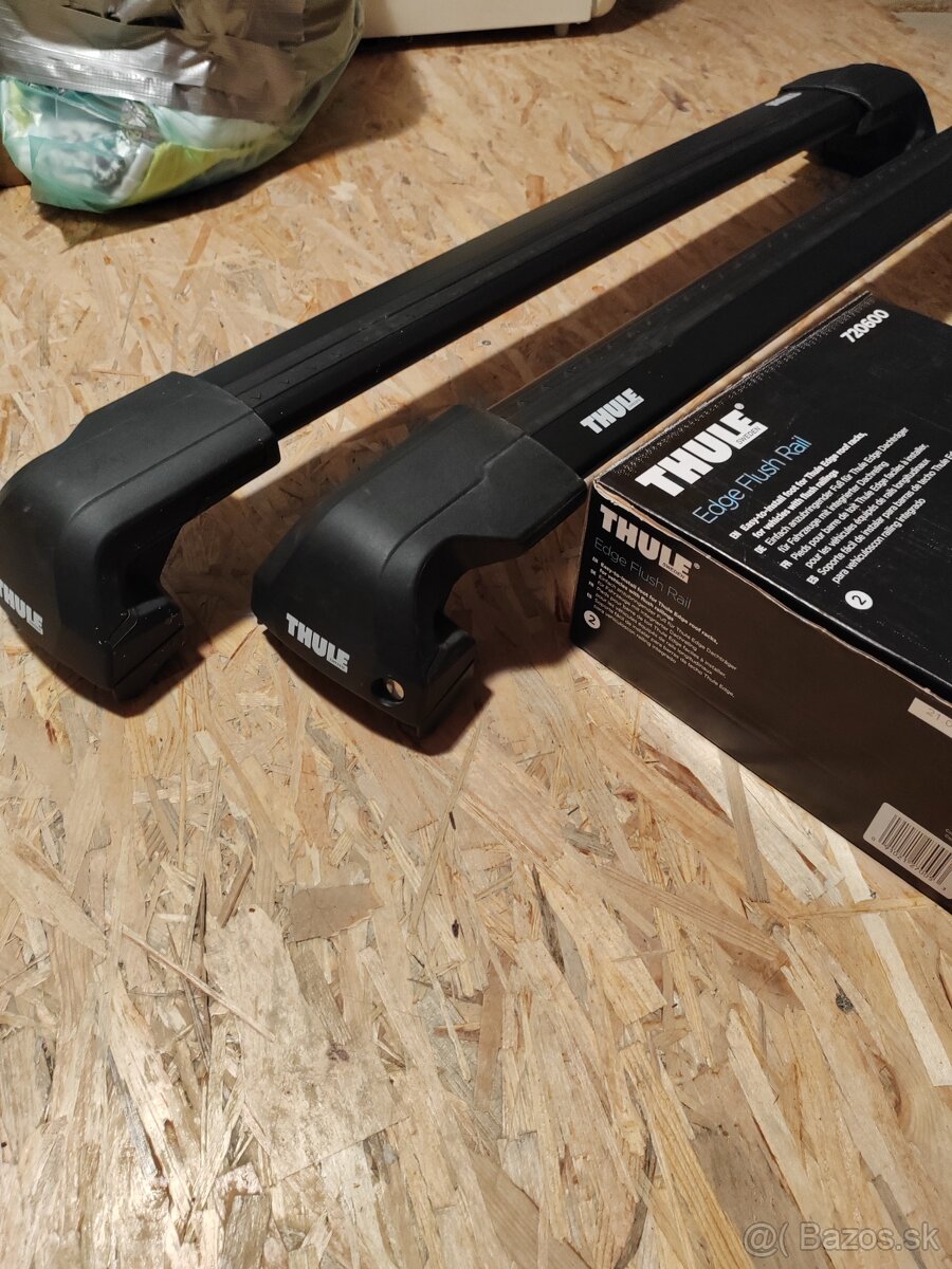 Strešný nosič Thule wingbar Edge Škoda octavia combi IV 4