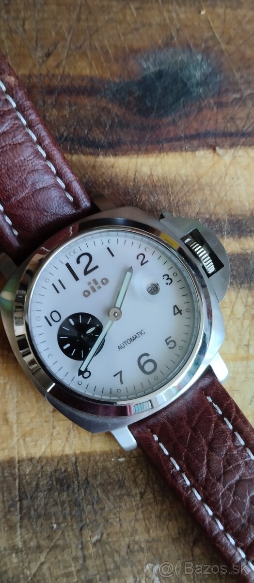 SWISS STROJ,HODINKY OIIO DATES AUTOMATIK