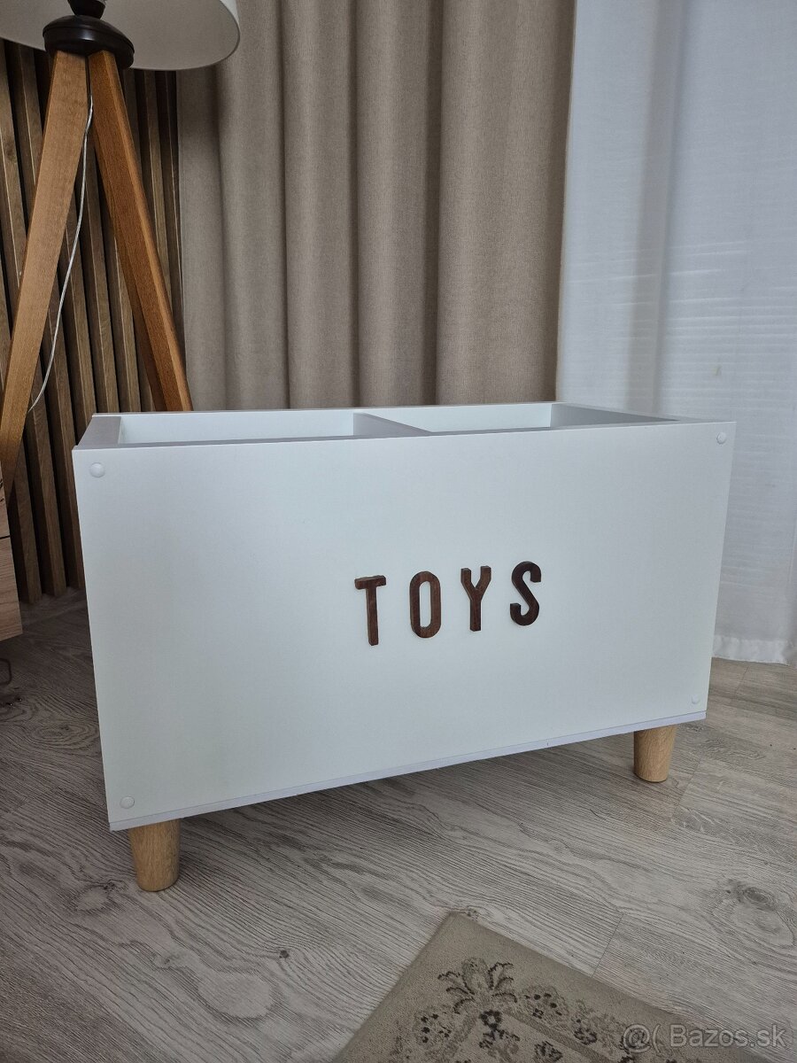 Skrinka box na hračky KALLAX
