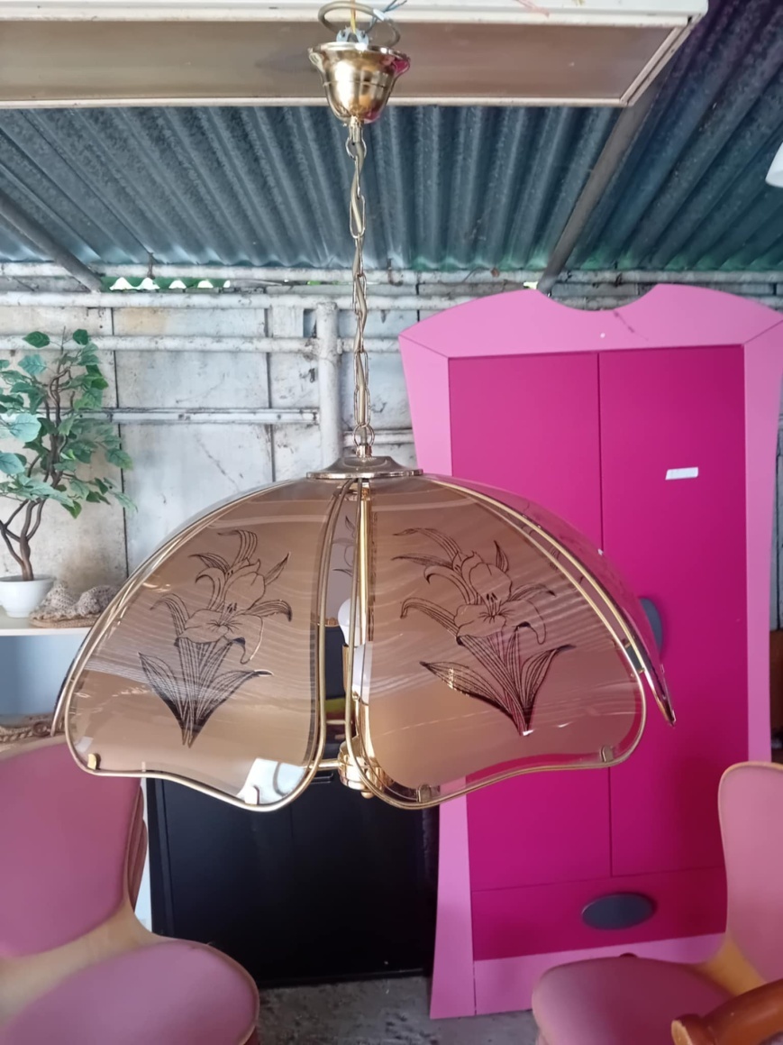 STARŠÍ ELEGANTNÝ LUSTER
