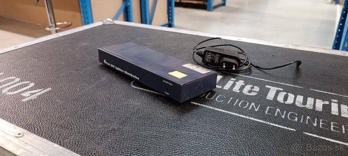 Predám D-Link SP401D DVI 4-Port Splitter