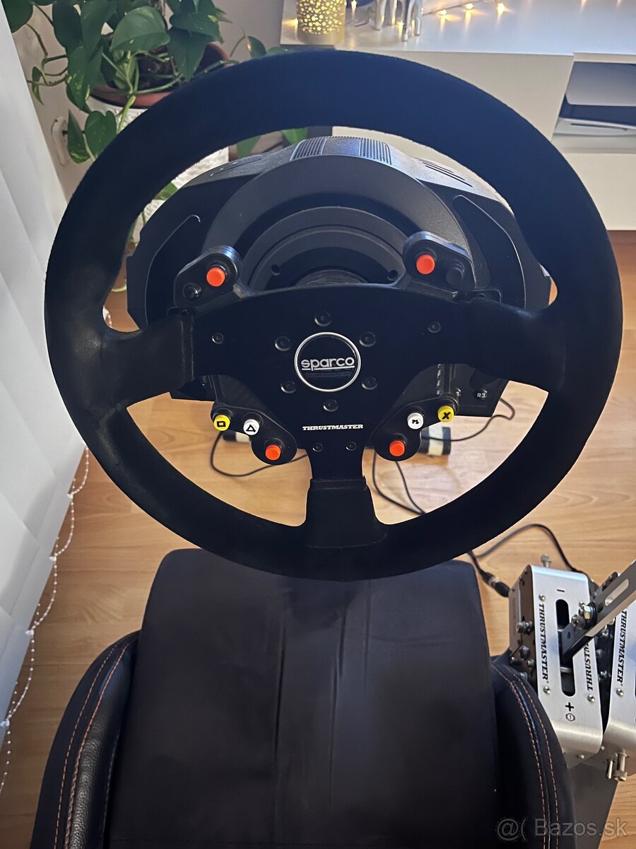 Playseat Thrustmaster