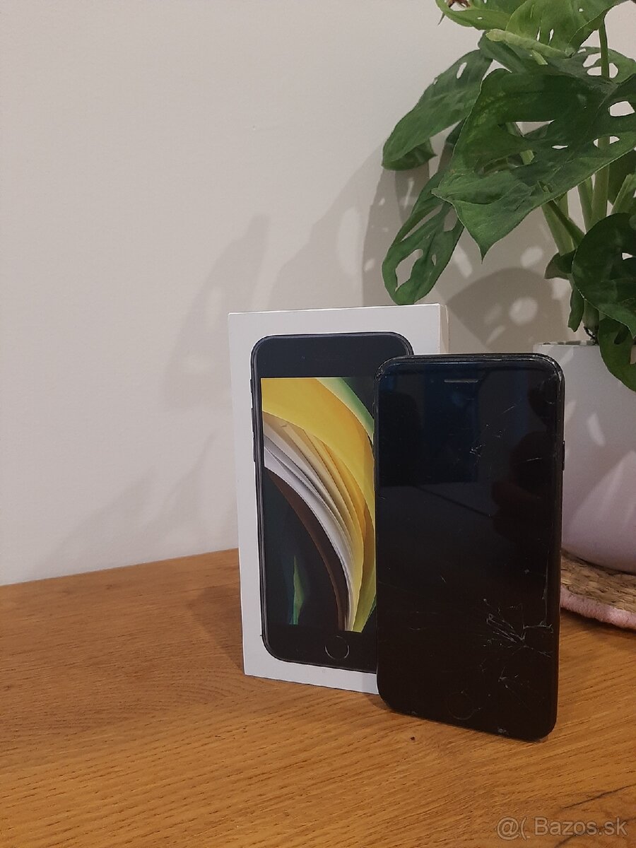 Apple iPhone SE 2020 64GB